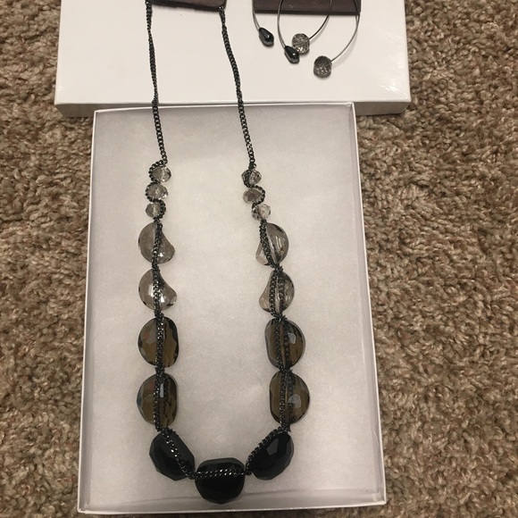 Necklace and Earrings Set - Picture 2 of 4